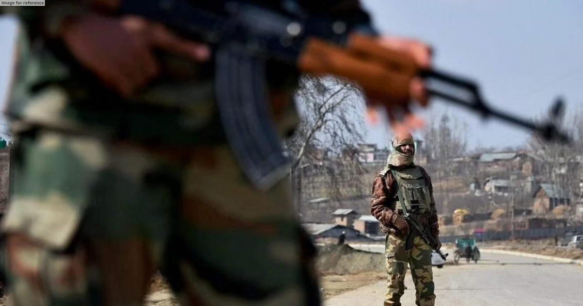 3 LeT terrorists trapped in J-K's Budgam encounter